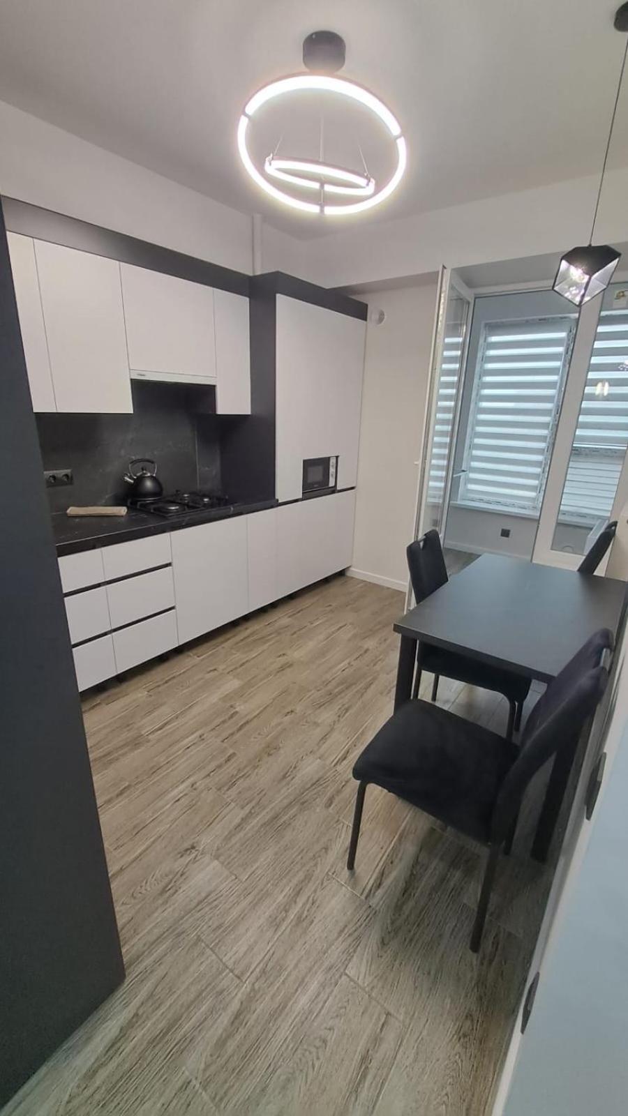Аэропорт Кишинев 24&24 Apartamento Exterior foto